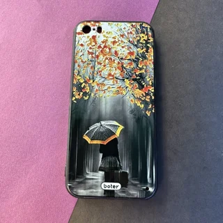 قاب طرح دار wk آیفون 5S کد4